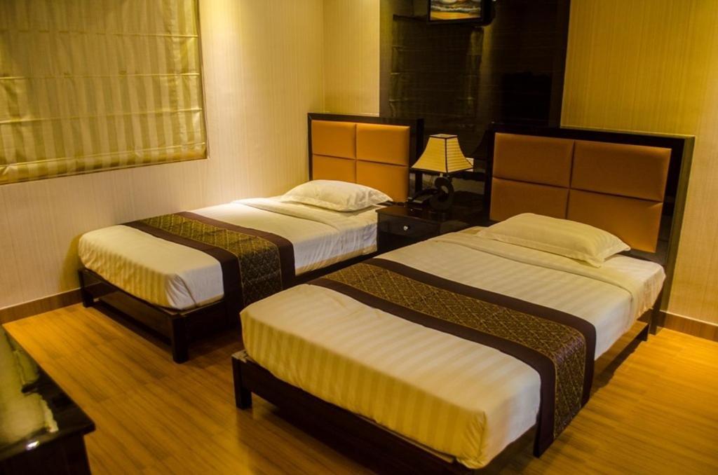 Hotel Comfotel כלכותה מראה חיצוני תמונה