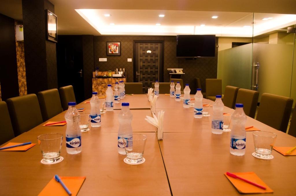 Hotel Comfotel כלכותה מראה חיצוני תמונה