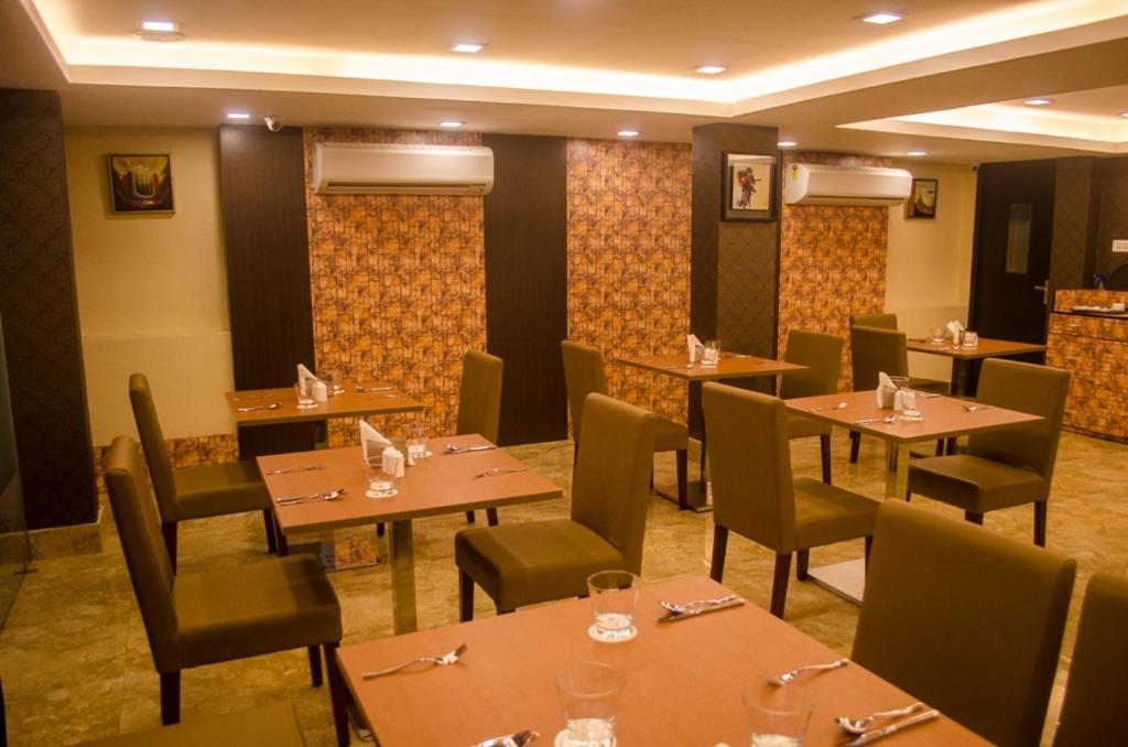 Hotel Comfotel כלכותה מראה חיצוני תמונה