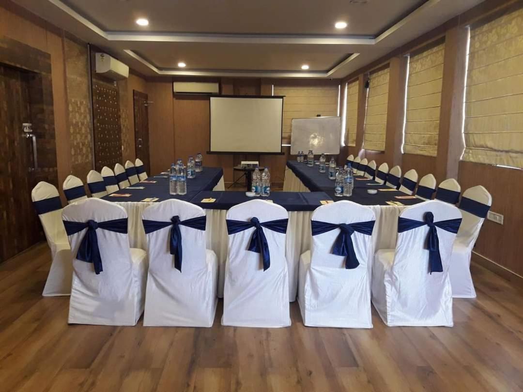 Hotel Comfotel כלכותה מראה חיצוני תמונה