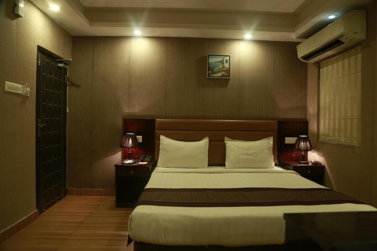 Hotel Comfotel כלכותה מראה חיצוני תמונה