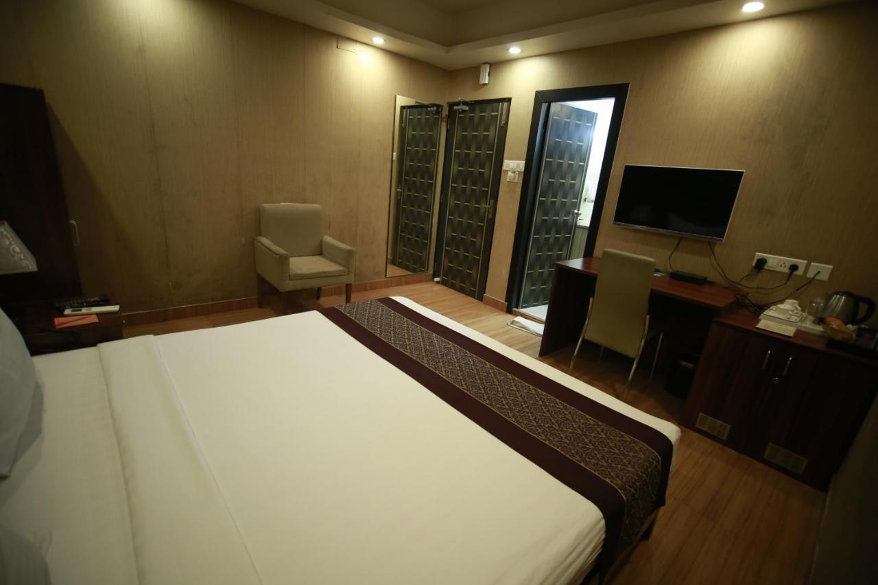 Hotel Comfotel כלכותה מראה חיצוני תמונה