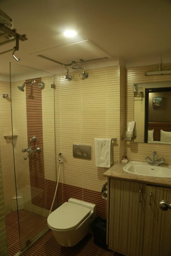 Hotel Comfotel כלכותה מראה חיצוני תמונה